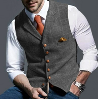 Gombos férfi ölténymellény
