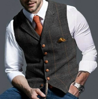 Gombos férfi ölténymellény
