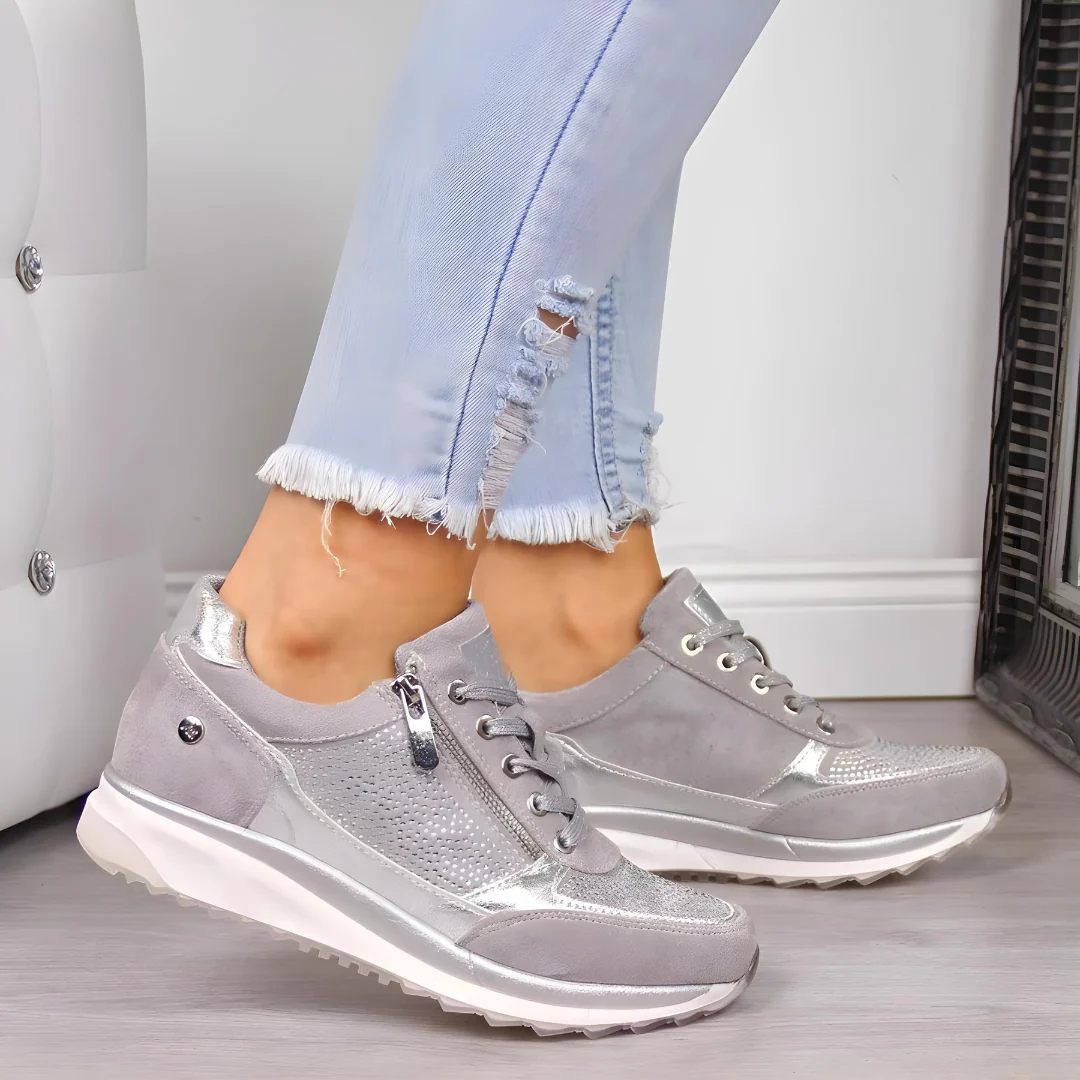 Women’s Lace-Up Shoes with a Zipper