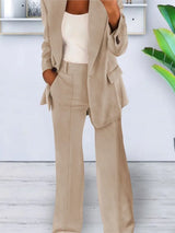 Women's elegant suit with wide-leg trousers