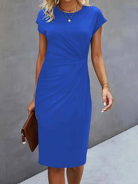 Robe midi cintrée pour femme avec fronces