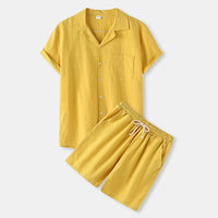 Completo da uomo in lino con camicia e pantaloncini