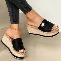 Comode ciabatte estive da donna in stile espadrillas con zeppa