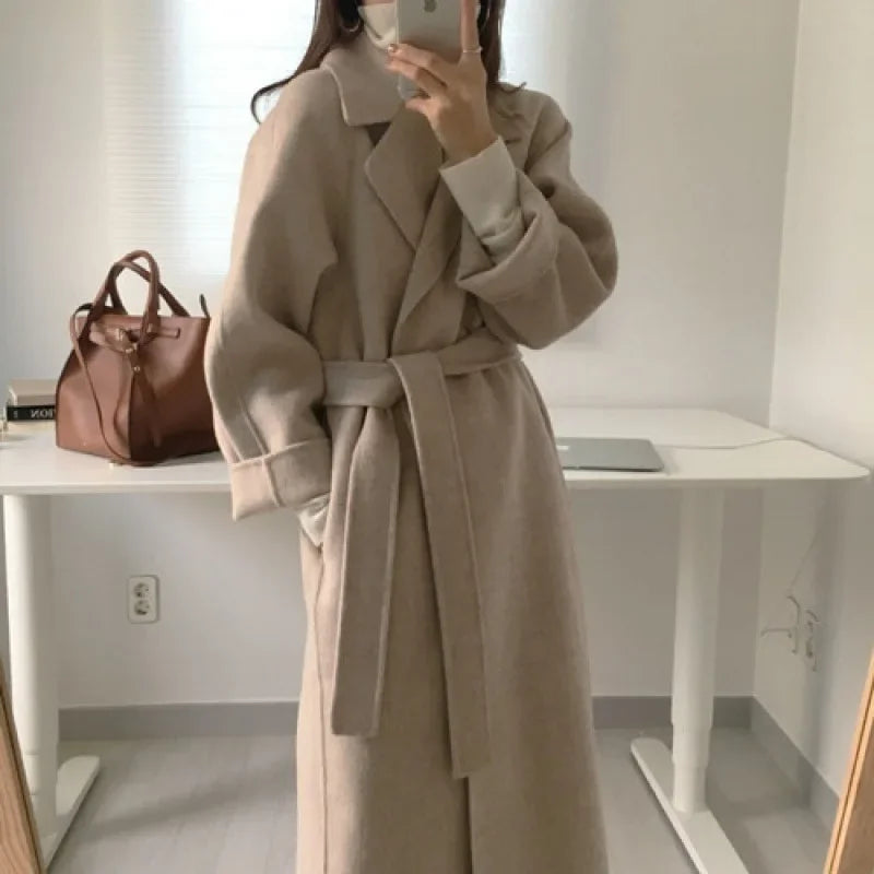 Női hosszú télikabát övvel, oversize fazonban | Elegáns