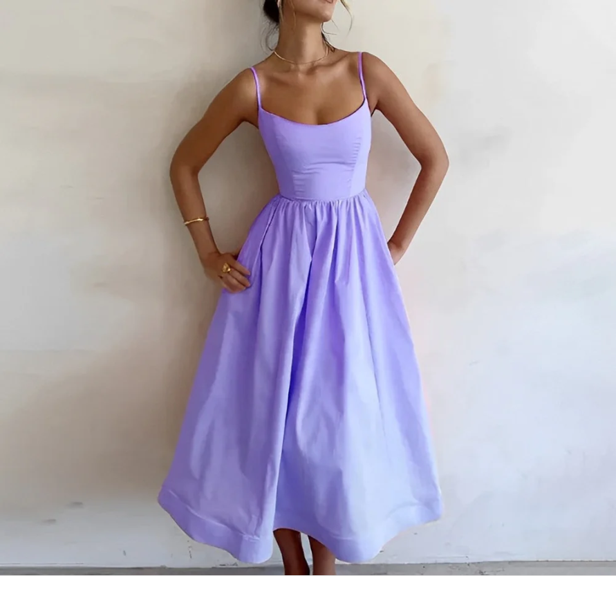 Robe longue d’été à bretelles pour femme, avec haut ajusté et jupe évasée
