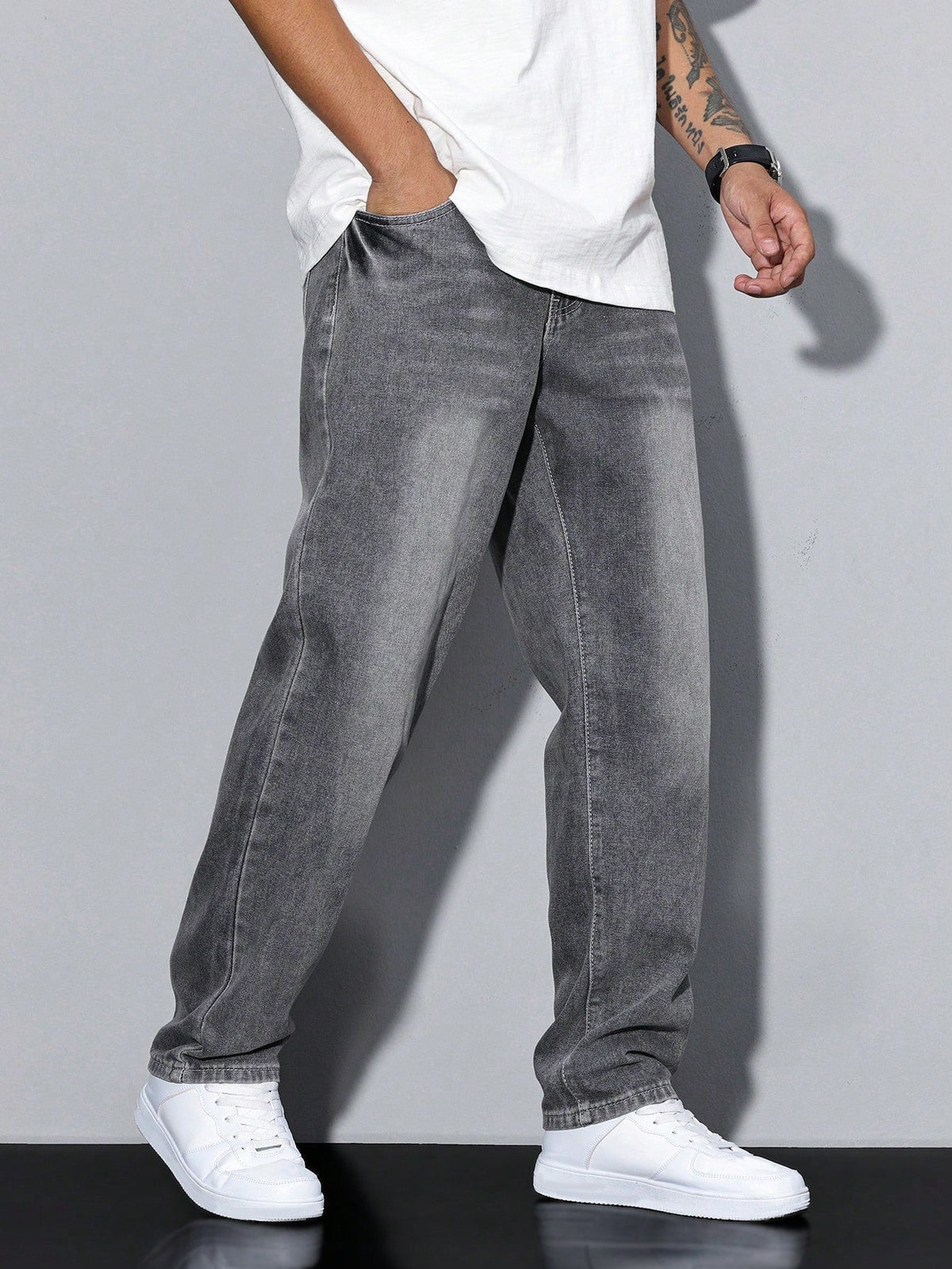 Jeans da uomo slavati a gamba dritta