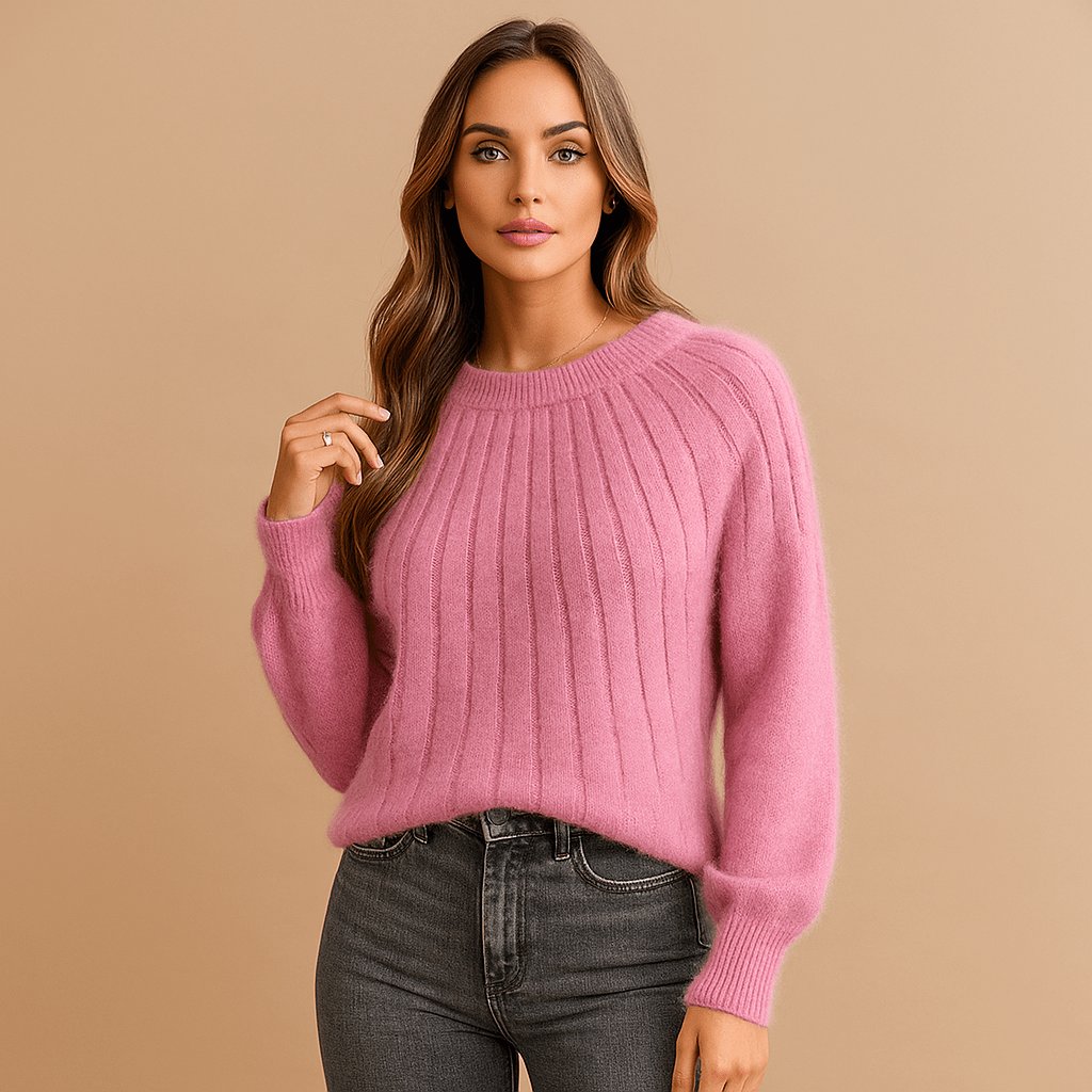 Miękki sweter damski z żeberkowanym karczkiem - Lynn Detail