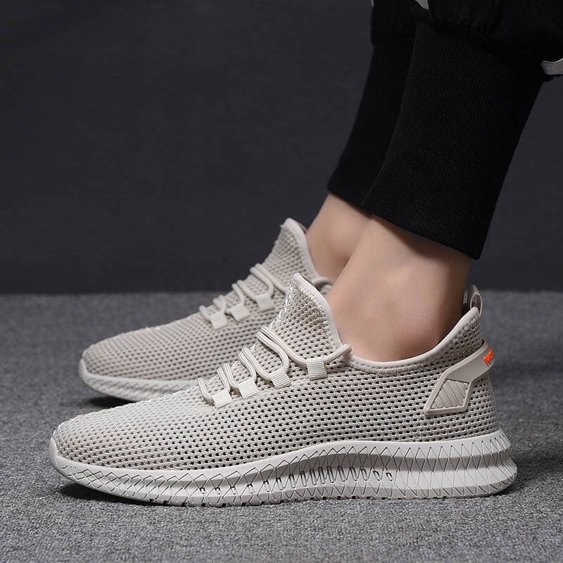 Sneakers sportive leggere in mesh