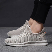 Sneakers sportive leggere in mesh