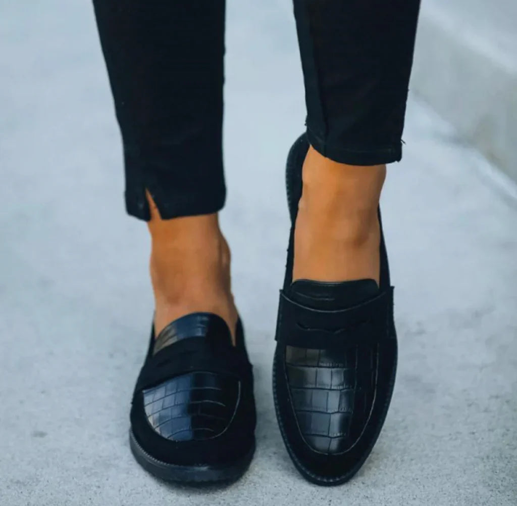 Mocassins en cuir pour femme à enfiler avec motif gaufré