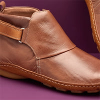 Wygodne ortopedyczne buty damskie z paskiem - Iris Detail